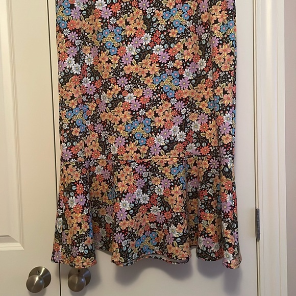 Multicolored Floral Trumpet Midi Skirt Size XL - Picture 5 of 8